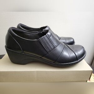 Women's Collection By Clarks Black Leather Shoes- 8